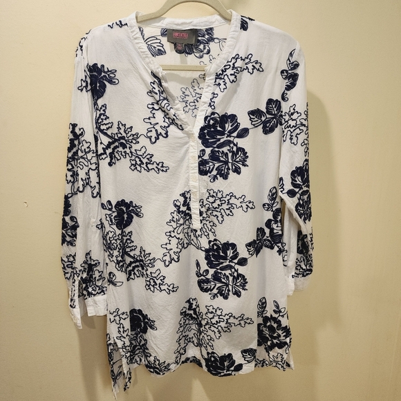 FORCYNTHIA Beachwear white and Navy Blue Embroidered Roll Up Sleeves top XL - Picture 6 of 11